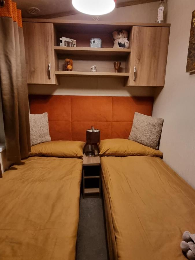Kimadalyn Villa Forfar Dış mekan fotoğraf